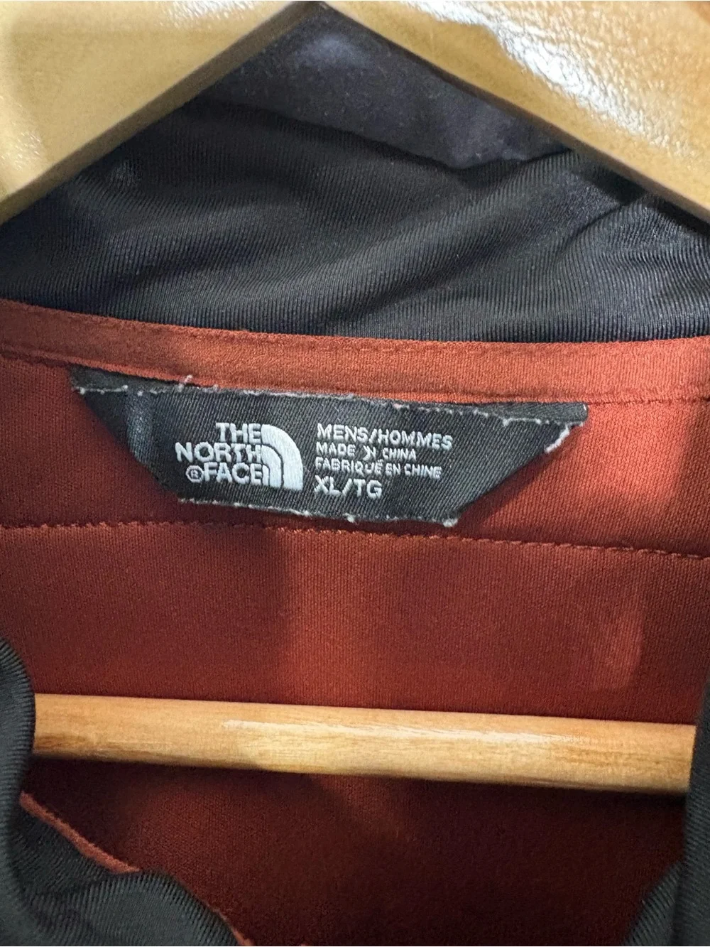 The North Face Mountain Sweatshirt quarter-zip pullover orange and dark grey XL